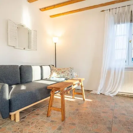 Gutshaus Krimvitz Auf Ruegen Apartmán Putbus